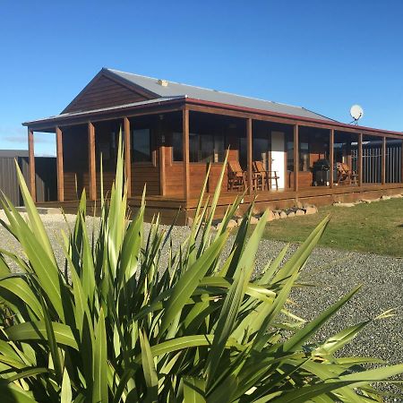 Te Anau Cottage On Govan ภายนอก รูปภาพ